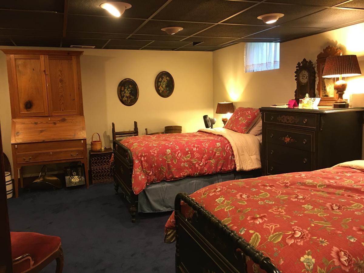 The Ashe Farm Bed & Breakfast Marshall Luaran gambar
